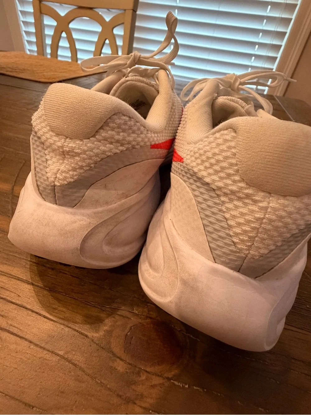 Nike Revolution 8